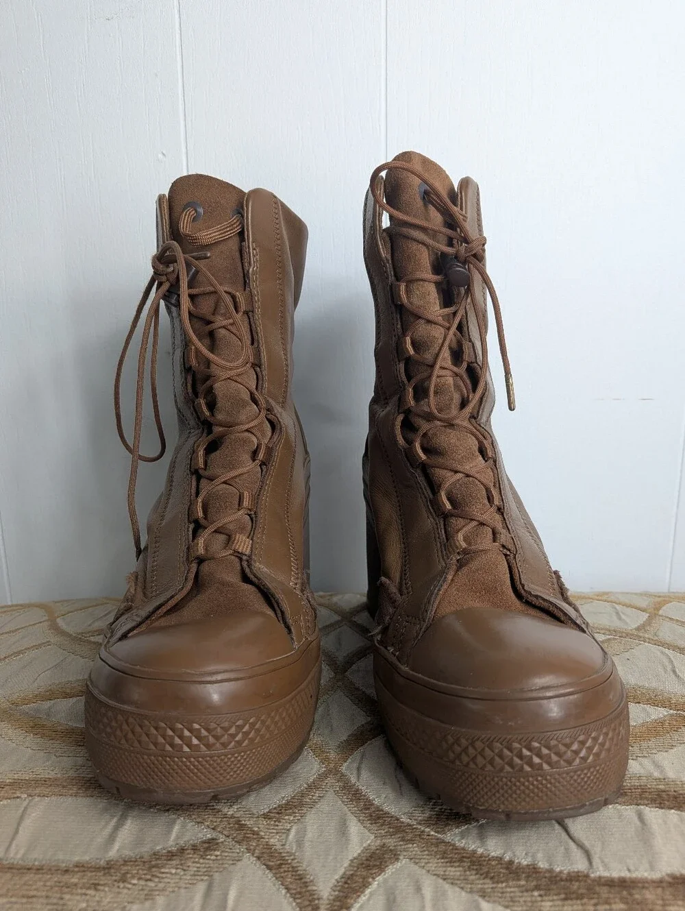 RARE Converse Chuck Taylor All Star GR82 Brown Platform Boot Womens Size 9.5